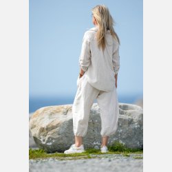 Oversized cotton/linen sett i en nydelig brunfarge lev nov/des. Lys lin lev mars 26.